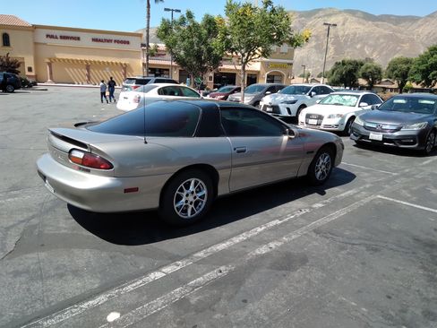 Used 2001 Chevrolet Camaro Z28 w/ Preferred Equipment Group 2 image 9