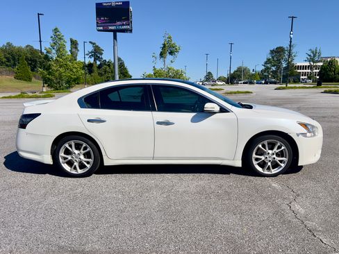 Used 2014 Nissan Maxima 3.5 SV w/ Premium Package FWD image 8
