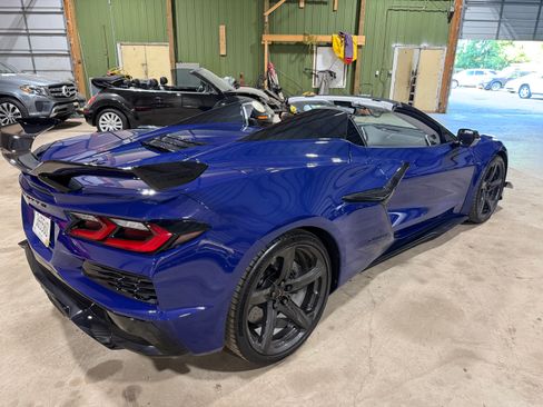 Used 2025 Chevrolet Corvette Z06 w/ Z07 Performance Package RWD image 4