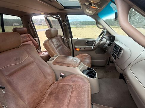 Used 2001 Ford F150 King Ranch image 13