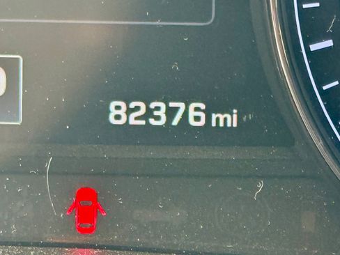 Used 2016 Hyundai Genesis 3.8 w/ Option Group 03 image 13