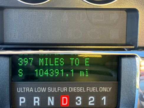 Used 2010 Ford F350 XLT image 2