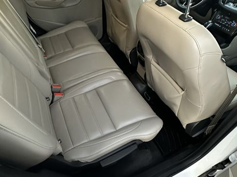 Used 2018 Ford Escape Titanium image 13