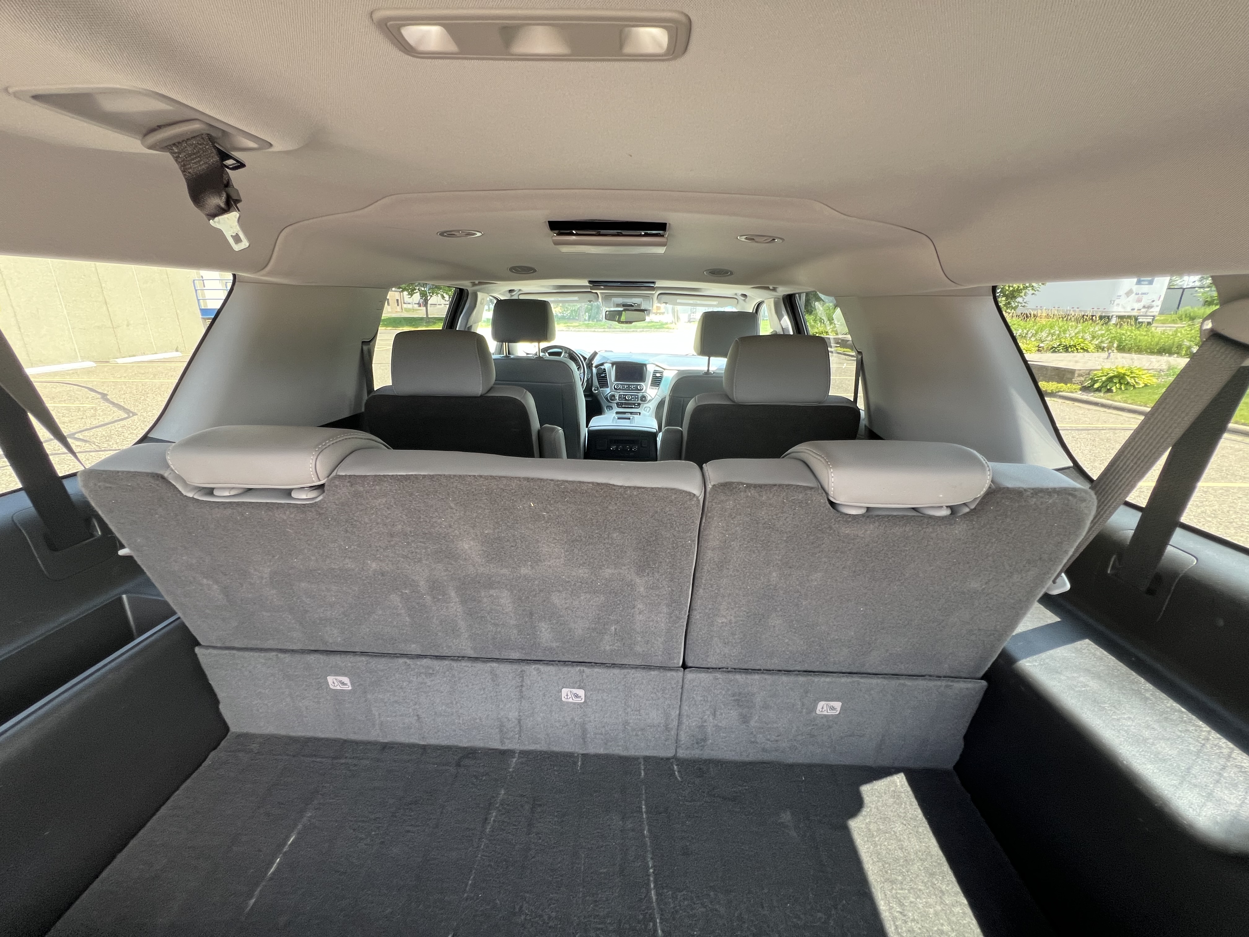 Used 2020 Chevrolet Suburban LT AWD/4WD image 12