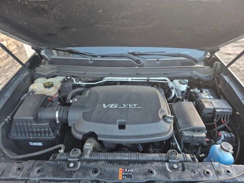 Used 2019 Chevrolet Colorado LT image 10