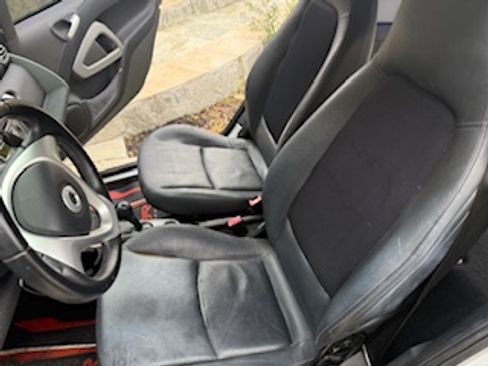 Used 2009 smart fortwo pure image 10