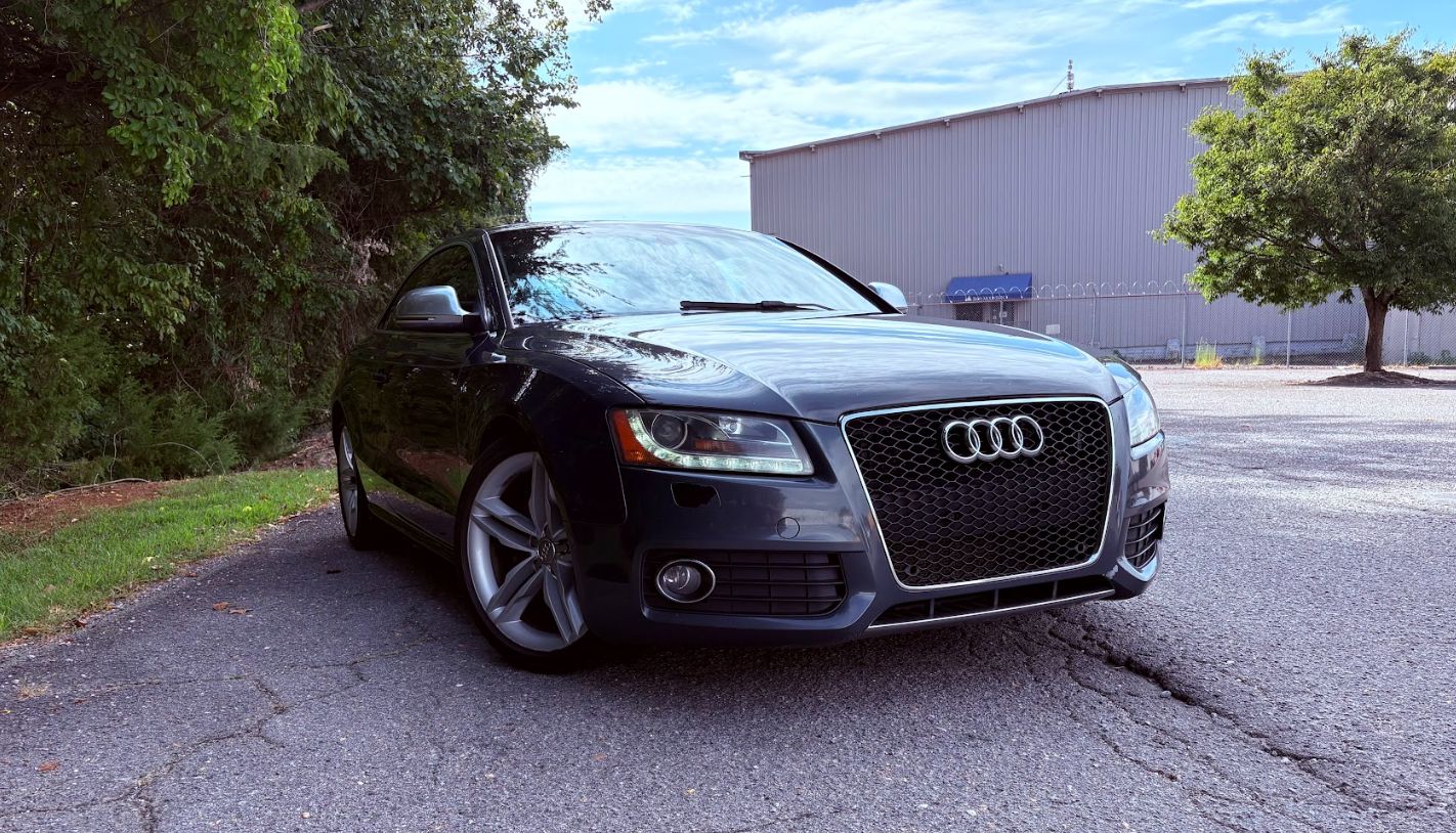 Used 2009 Audi S5 4.2 AWD/4WD image 1