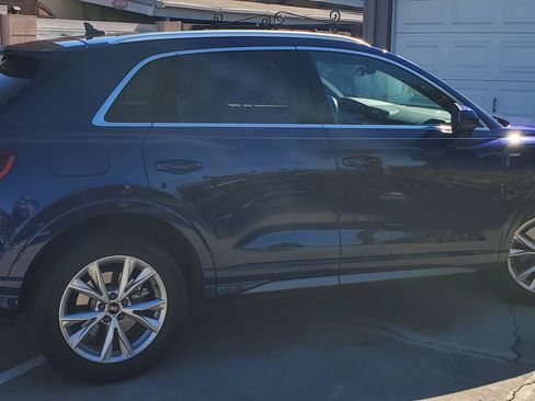 Used 2022 Audi Q3 2.0T Premium w/ Convenience Package image 17