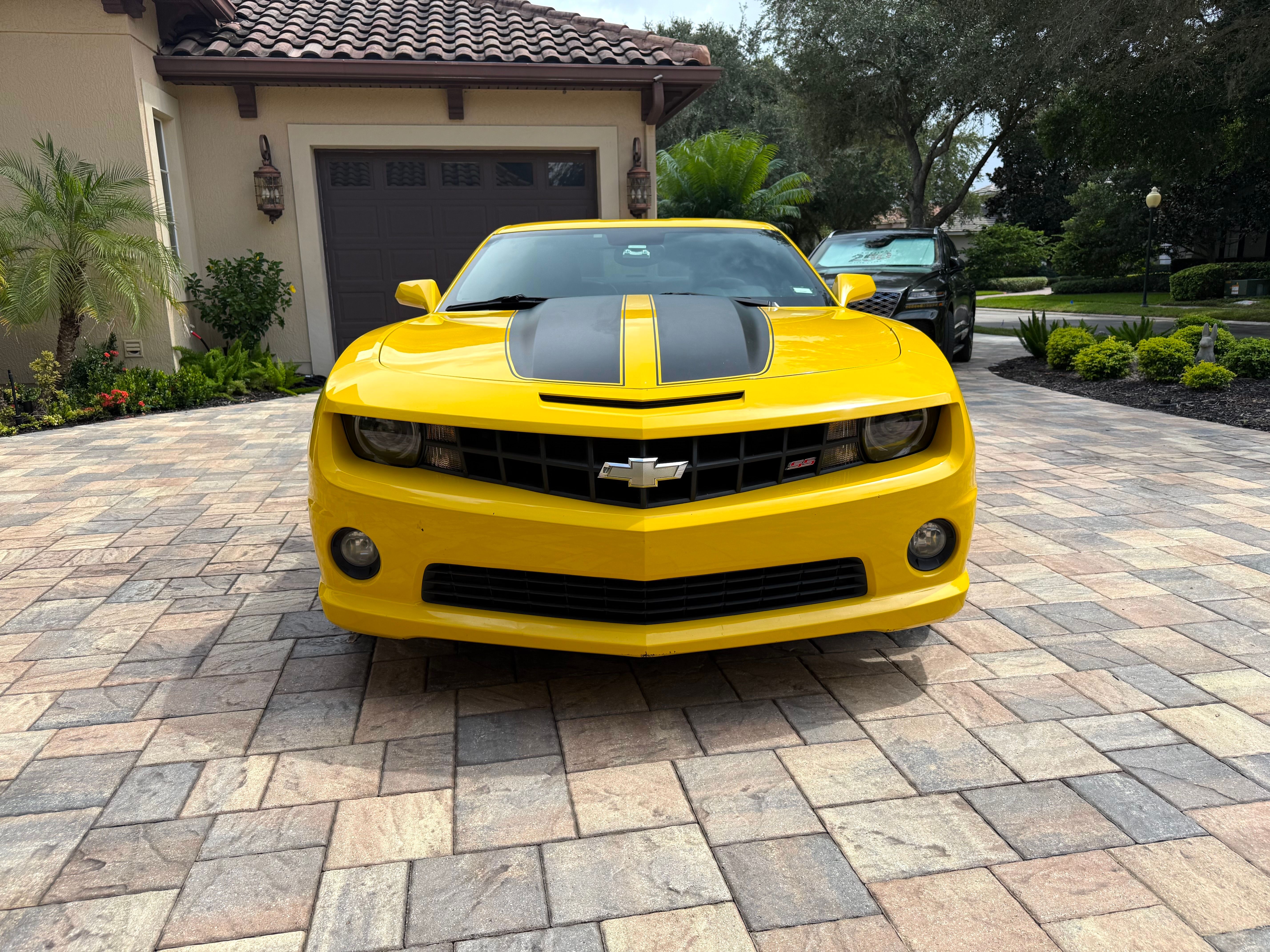Used 2010 Chevrolet Camaro SS w/ RS Package RWD image 15
