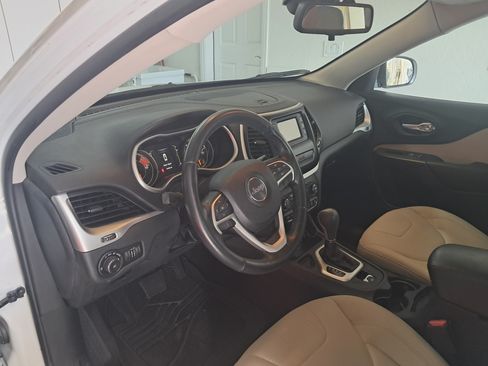 Used 2016 Jeep Cherokee Latitude w/ Trailer Tow Group image 5