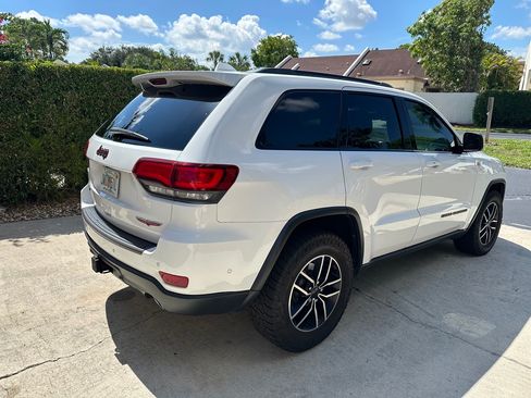 Used 2020 Jeep Grand Cherokee Trailhawk w/ Trailhawk Luxury Group image 6