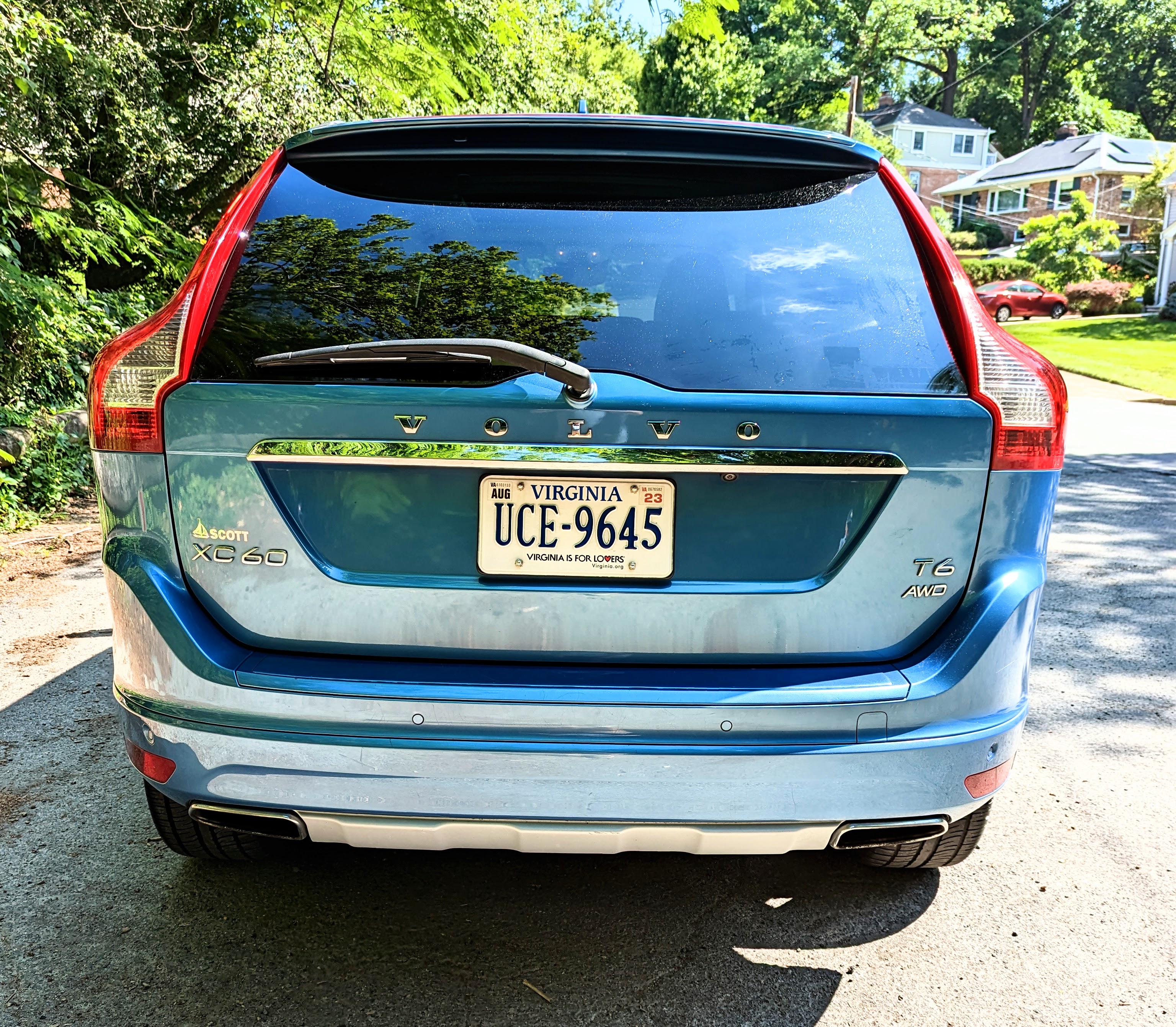 Used 2017 Volvo XC60 T6 Inscription w/ Climate Package AWD/4WD image 5