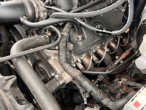 Used 2015 GMC Sierra 1500 Denali w/ Driver Alert Package image 2