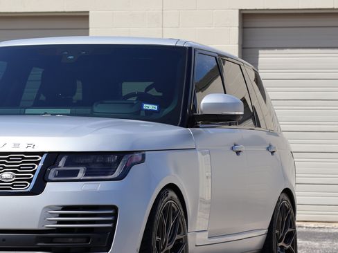 Used 2021 Land Rover Range Rover P525 Westminster Edition image 2