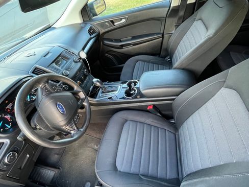 Used 2016 Ford Edge SE FWD image 9