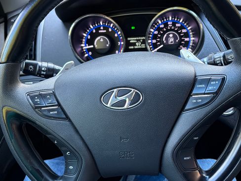 Used 2012 Hyundai Sonata SE w/ Navigation & Sunroof Pkg image 8