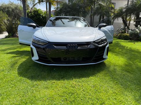 Used 2022 Audi RS e-tron GT w/ Year 1 Package image 10