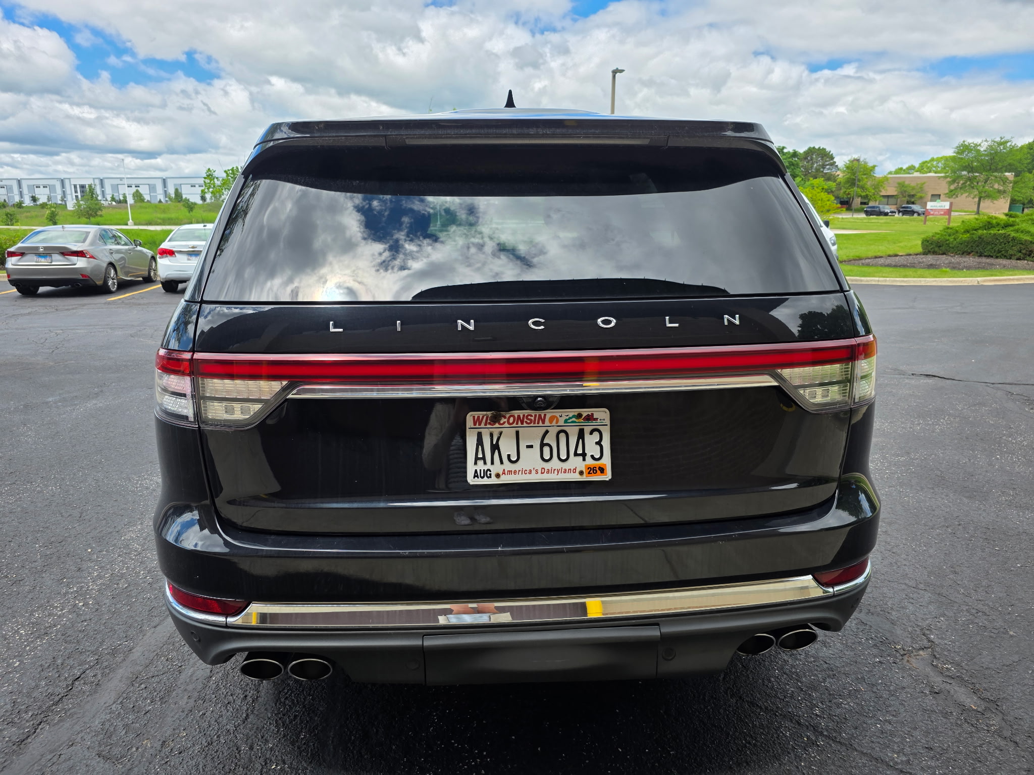 Used 2020 Lincoln Aviator Reserve w/ Equipment Group 201A AWD/4WD image 4