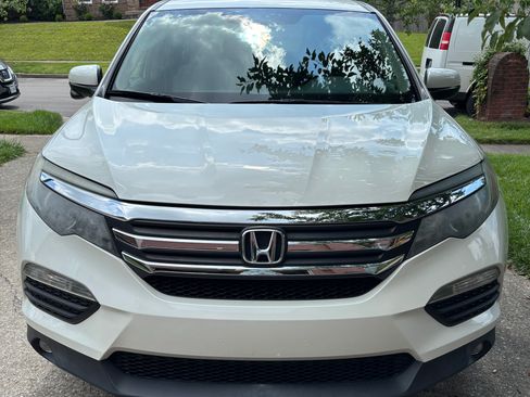 Used 2017 Honda Pilot EX-L image 1
