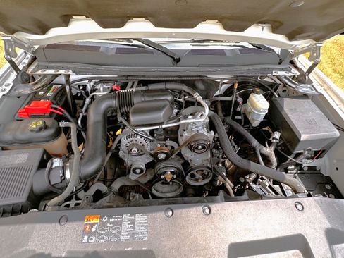 Used 2012 Chevrolet Silverado 1500 W/T image 19