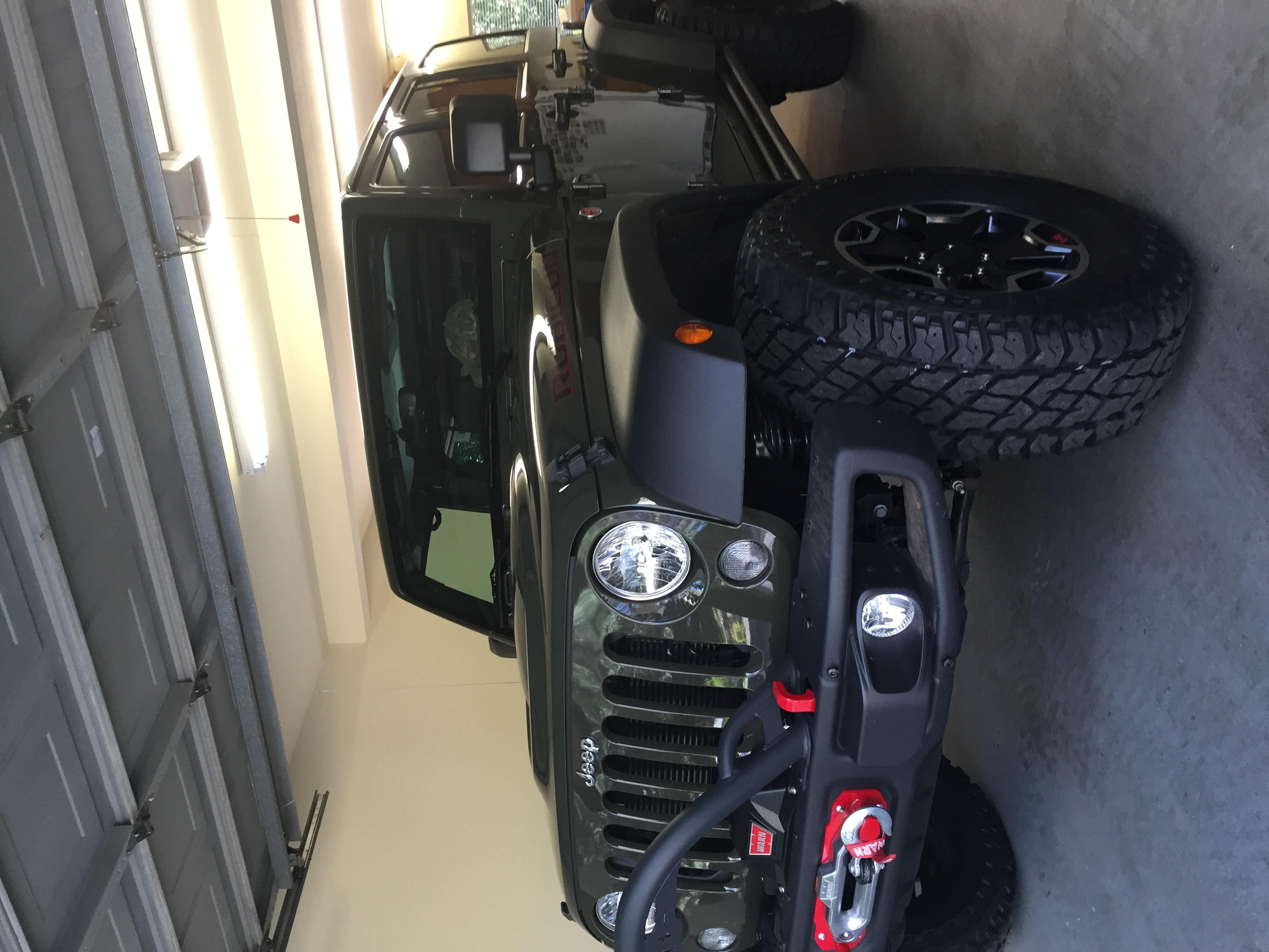 Used 2015 Jeep Wrangler Unlimited Rubicon AWD/4WD image 10