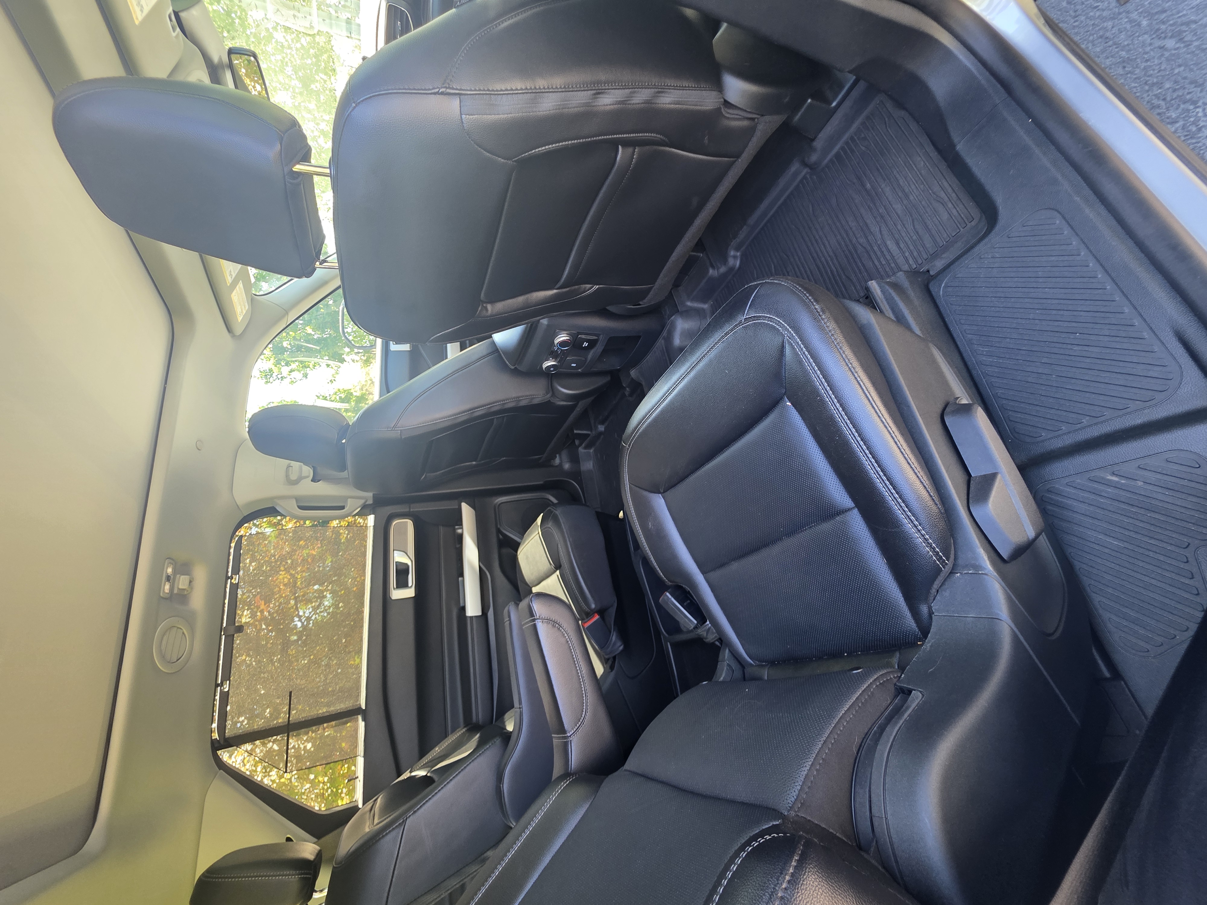 Used 2021 Ford Explorer Limited w/ Hybrid Equipment Group 310A AWD/4WD image 10