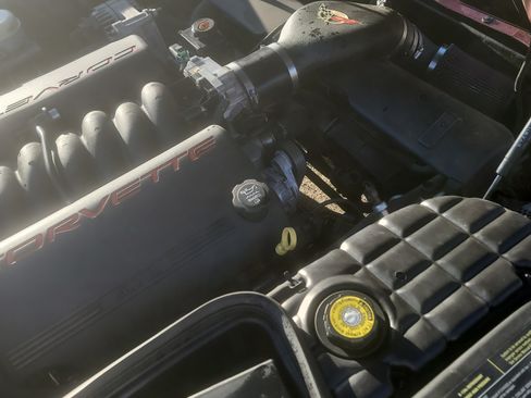 Used 2003 Chevrolet Corvette Coupe w/ Preferred Equipment Group image 30