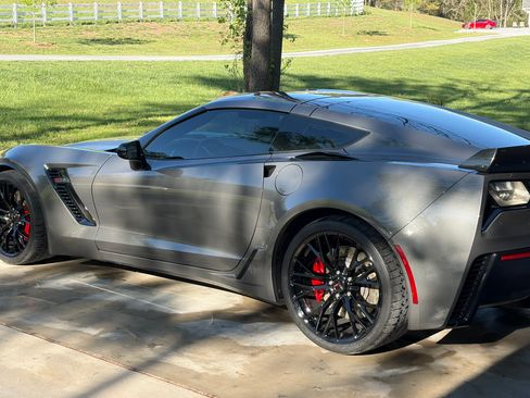 Used 2016 Chevrolet Corvette Z06 w/ Battery Protection Package RWD image 5