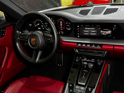 Used 2022 Porsche 911 Carrera 4S image 29