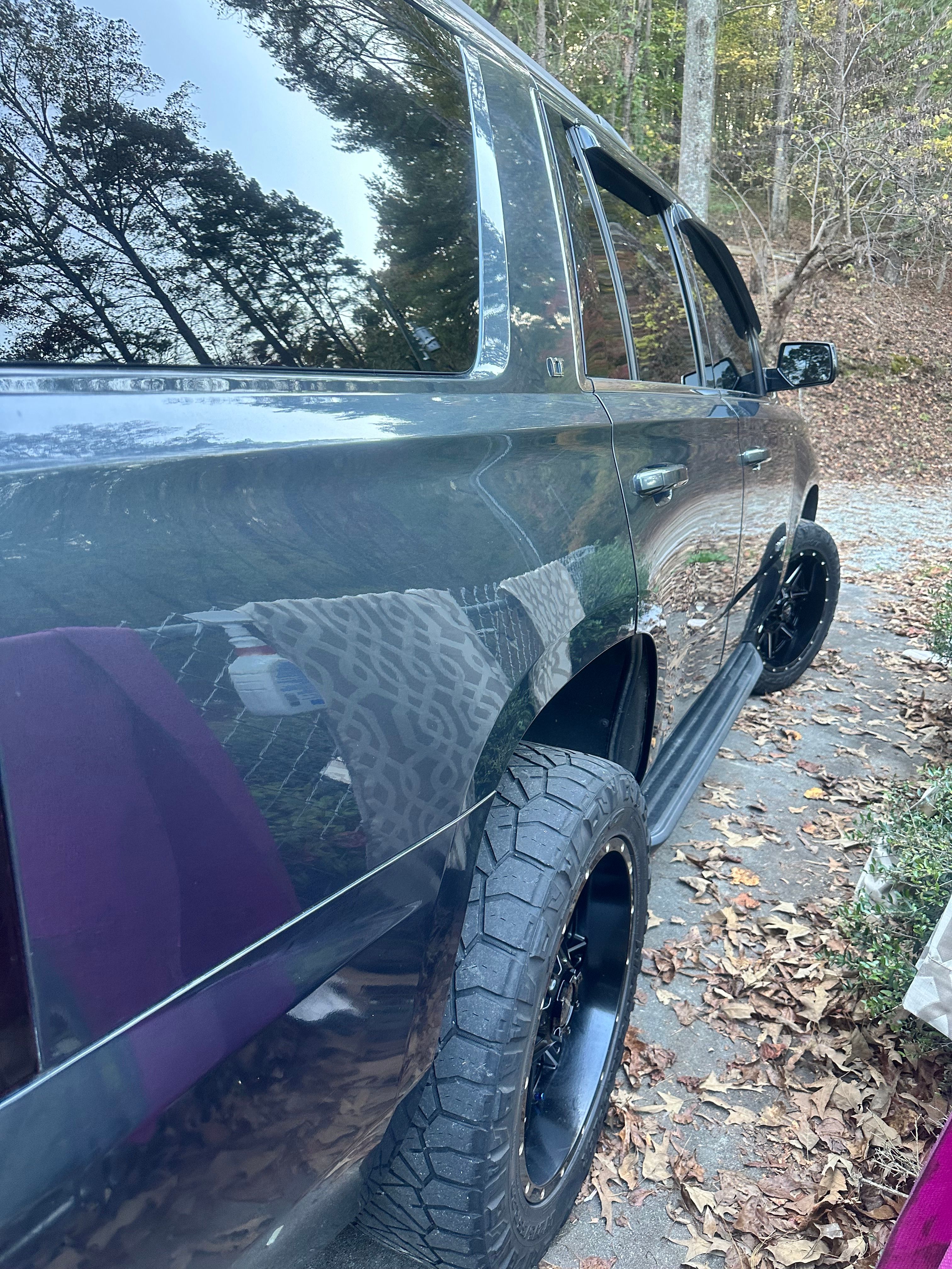 Used 2019 Chevrolet Tahoe LT AWD/4WD image 8