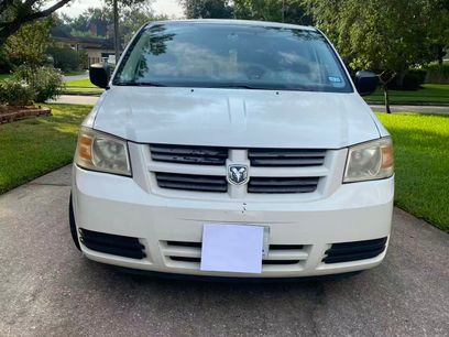 Used 2009 Dodge Grand Caravan SE w/ Climate Group