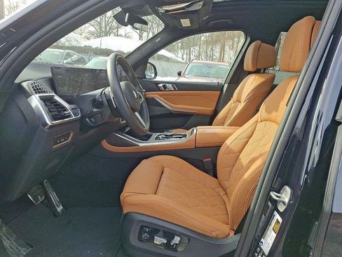 Used 2026 BMW X7 xDrive40i w/ M Sport Package AWD/4WD image 13
