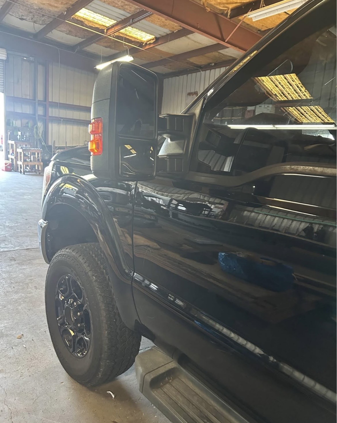 Used 2016 Ford F250 XL w/ Power Equipment Group AWD/4WD image 2