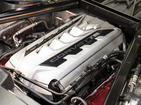 Used 2023 Chevrolet Corvette Stingray Preferred Cpe w/ Z51 Performance Package image 8