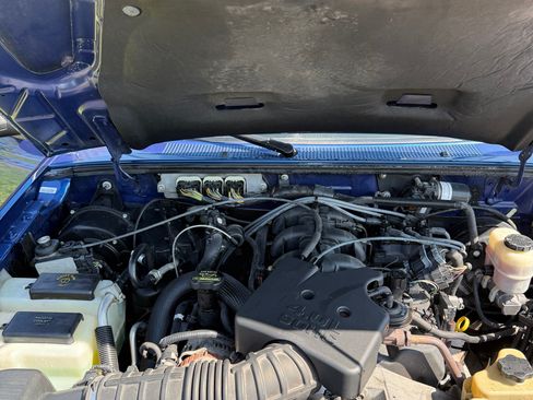 Used 2011 Ford Ranger Sport image 4