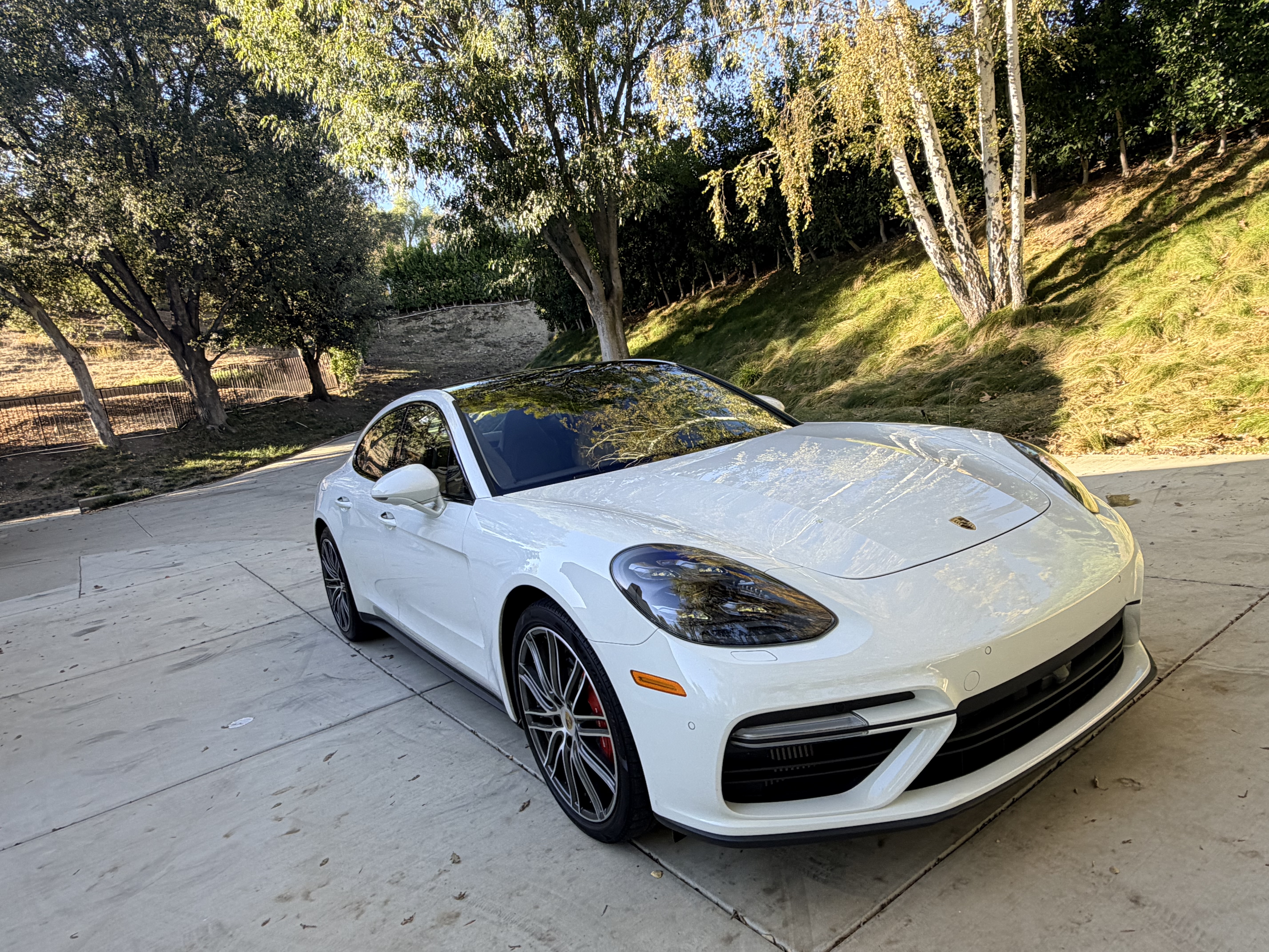 Used 2017 Porsche Panamera Turbo AWD/4WD image 1
