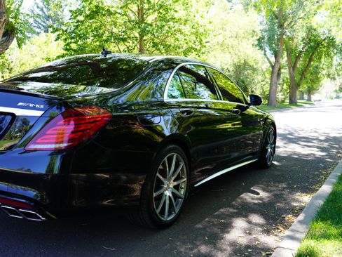 Used 2015 Mercedes-Benz S 63 AMG 4MATIC Sedan image 6