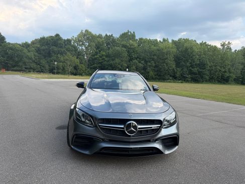 Used 2018 Mercedes-Benz E 63 AMG S image 2