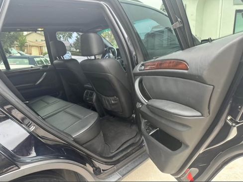 Used 2006 BMW X5 4.4i image 4