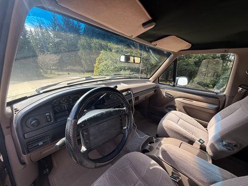 Used 1996 Ford Bronco image 8