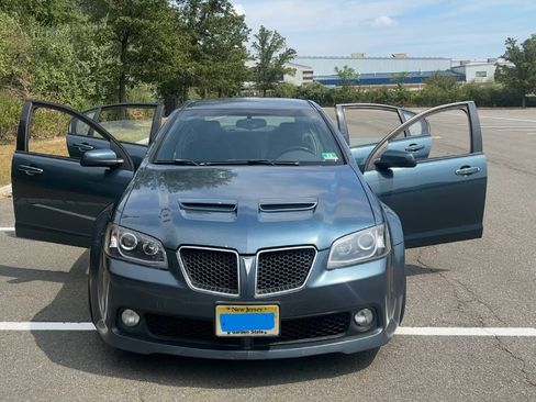 Used 2009 Pontiac G8 GT w/ Premium Package image 26