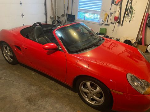 Used 2000 Porsche Boxster image 10