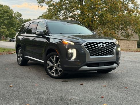 Used 2021 Hyundai Palisade SEL w/ Cargo Package FWD image 1