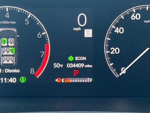 Used 2023 Honda Pilot Touring image 13