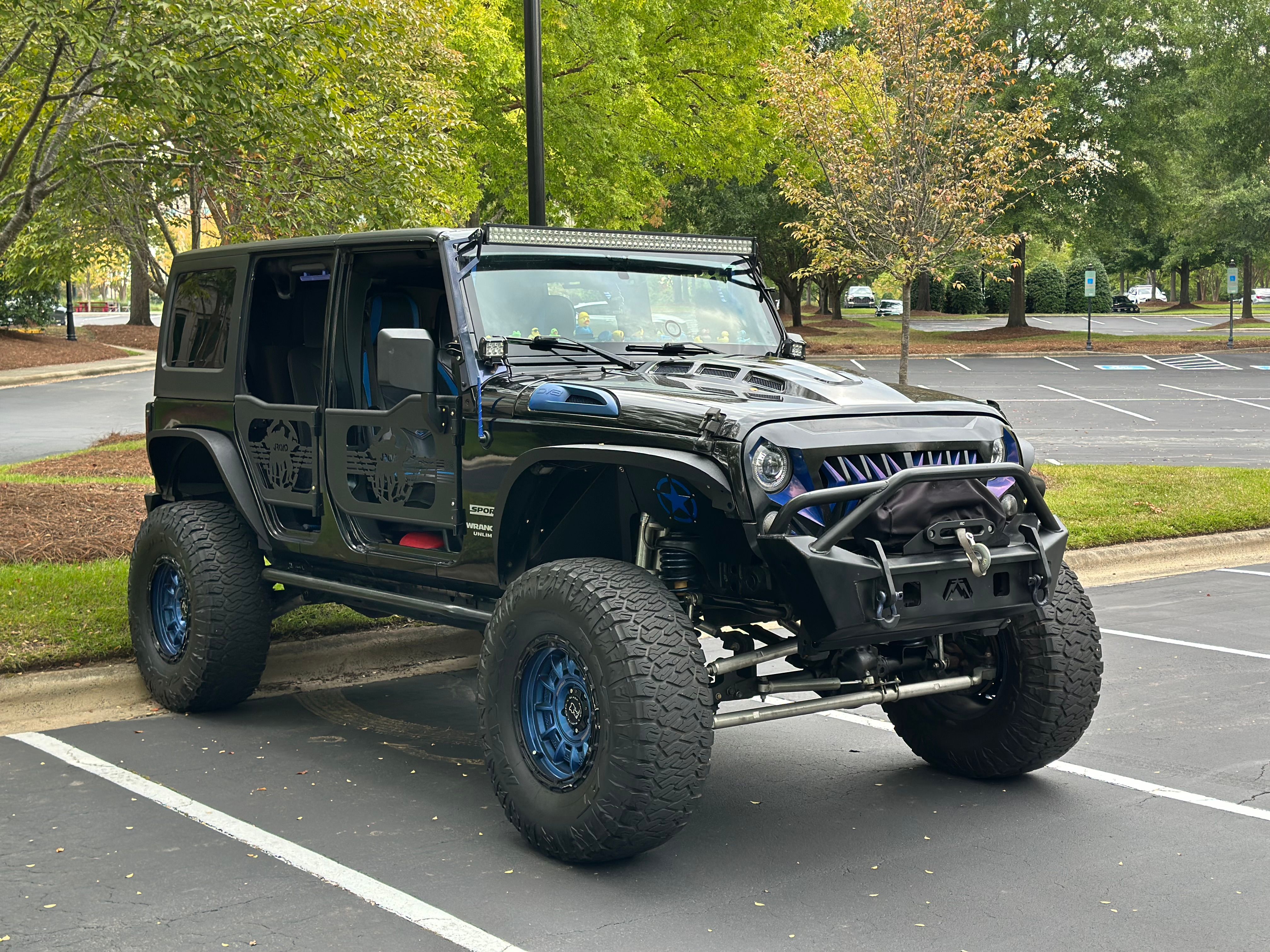 Used 2015 Jeep Wrangler Unlimited Sport w/ Power Convenience Group AWD/4WD image 10