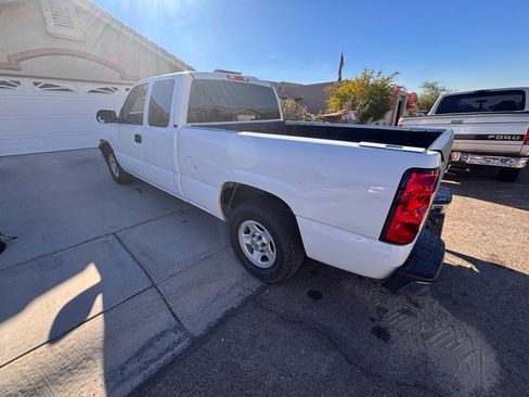 Used 2004 Chevrolet Silverado 1500 W/T image 2