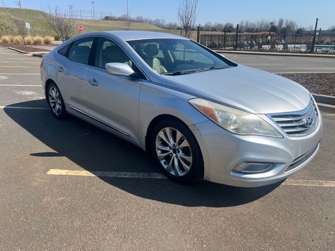 Used 2012 Hyundai Azera image 9