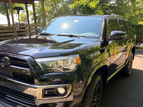 Used 2020 Toyota 4Runner Nightshade AWD/4WD image 2