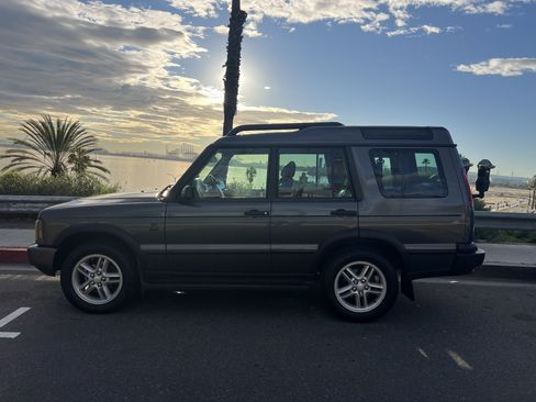 Used 2004 Land Rover Discovery SE image 25