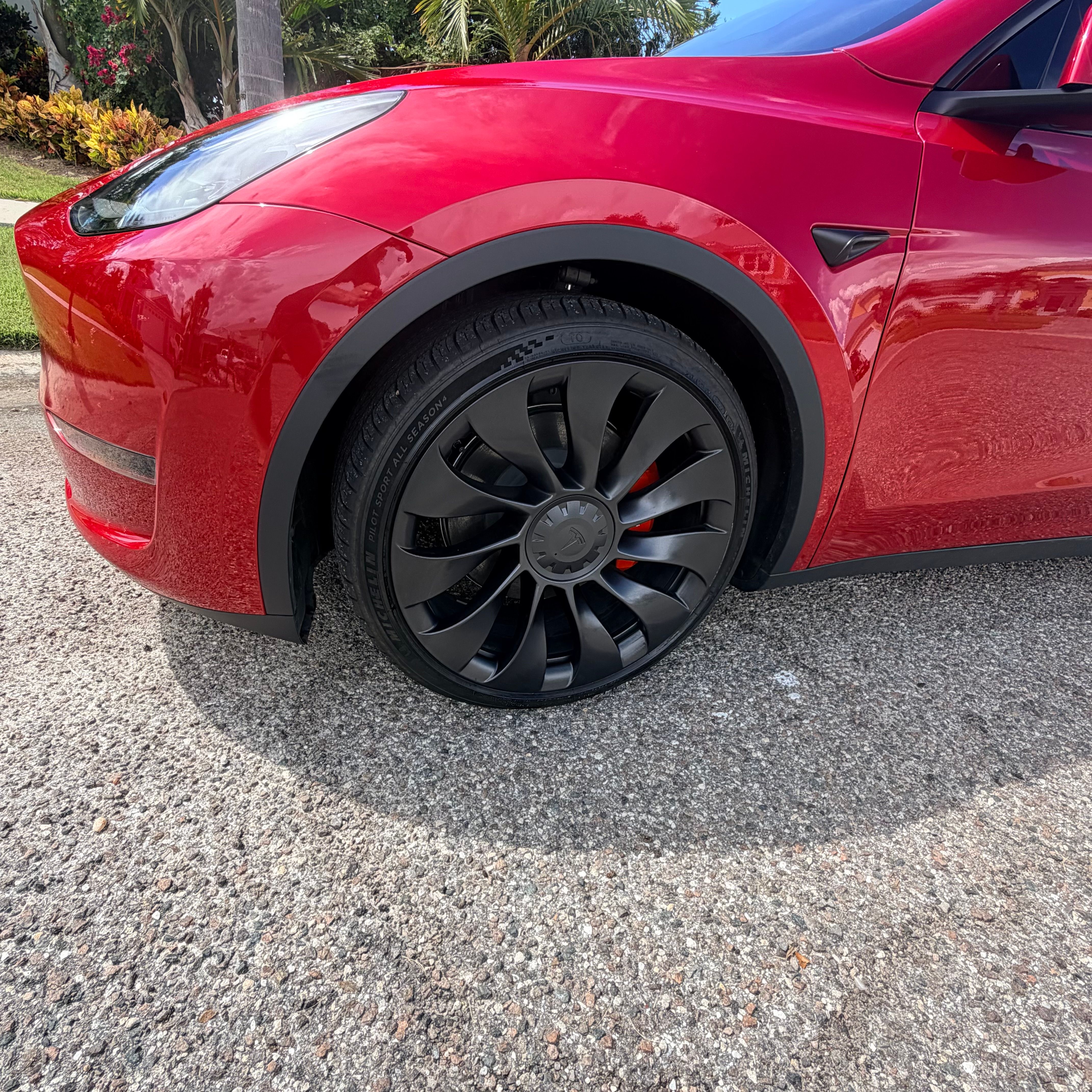 Used 2023 Tesla Model Y Performance AWD/4WD image 5